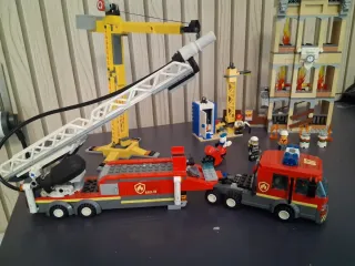 LEGO City 60216 - Equipo de Bomberos (Instruccione