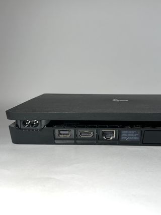 PlayStation 4 Slim 500GB Nera