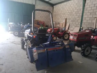 Tractor Iseki TM17 con Rotavator