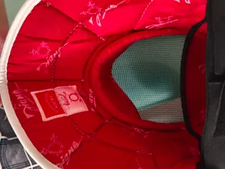 Máscara de esgrima negra