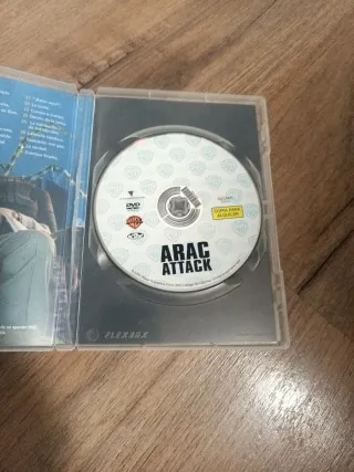 DVD Arac Attack (Copla para alquiler)