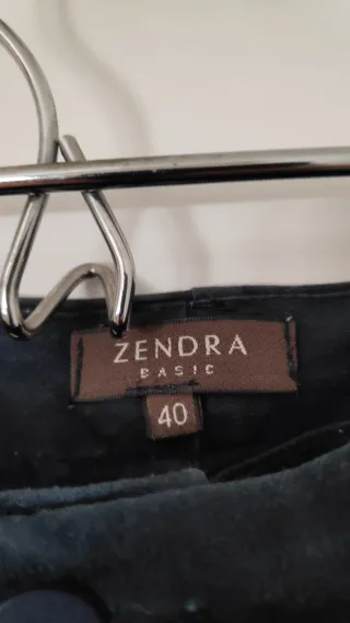 Bermudas Zendra Negro Talla L