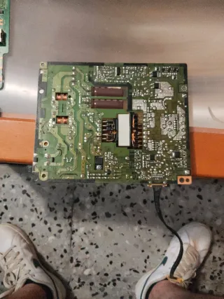 Fuente Alimentación TV Samsung UE32F5300AW