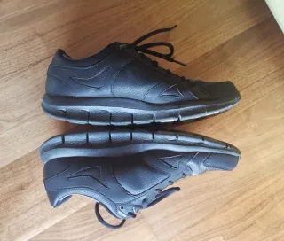 Zapatillas Skechers fitness unisex talla 42