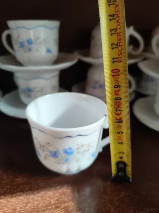 Juego de 12 Tazas Arcopal con Platillos
