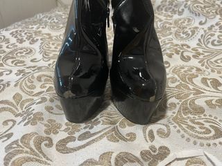 Botines Pole Dance o Drag, Zara collection.