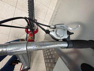 Bicicleta de montaña CONOR 125 Roja