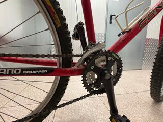 Bicicleta de montaña CONOR 125 Roja