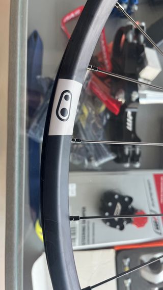 CRANKBROTHERS Synthesis ALLOY ENDURO Ruedas 29