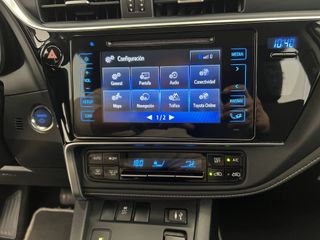 Toyota Auris BERLINA CON PORTÓN 1.8 140H HYBR 2018