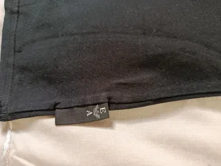 Camiseta Emporio Armani Negra Chico