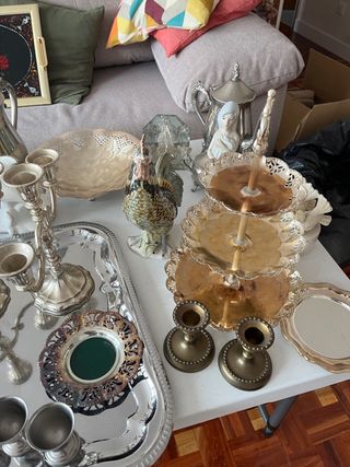 Plata y Porcelana:lote de artículos antiguos