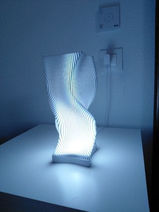 Lámpara Diseño Nami Blanca marca Velezzo