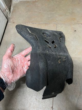 Cubre cárter Beta 300RR 2T
