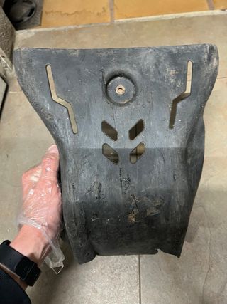 Cubre cárter Beta 300RR 2T