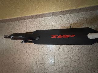 Patinete Eléctrico Aprilia eSRZ