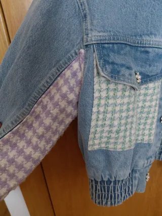 Cazadora vaquera Zara patchwork