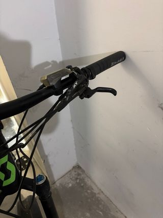 Bicicleta eléctrica de montaña