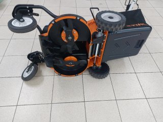 Cortacésped STIHL RMA 765 V
