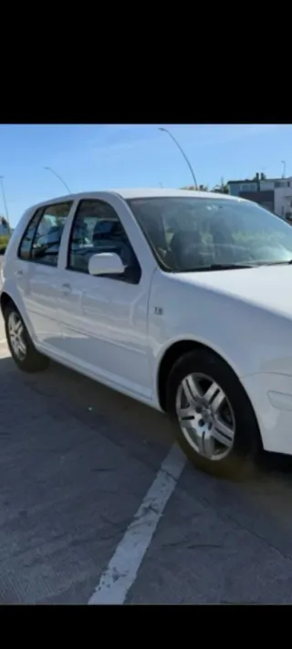Volkswagen Golf 2001