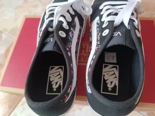 Zapatillas Vans Talla 37 Flores_ Nuevas