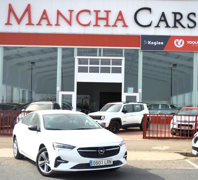 Opel Insignia ST 1.5D DVH Business Edition Auto. 2021
