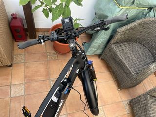 Bicicleta Eléctrica HITWAY Negra