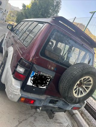 Mitsubishi Pajero 1993