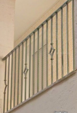 Rejas de hierro para ventanas, balcones y soportal