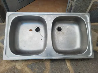 Fregadero doble seno de metal