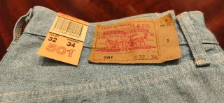 PANTALÓN LEVI'S 501, CABALLERO, AZUL, USA W32 L34.