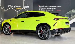 Lamborghini Urus ¡AMARILLO FLUOR!