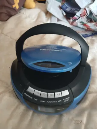 Reproductor CD Metronic Bluetooth USB/SD