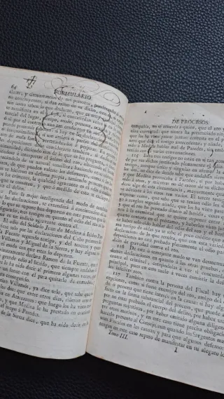 Libro antiguo. Juzgados militares España e Indias.