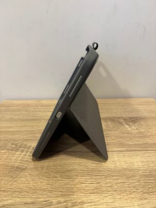 Logitech Combo Touch per iPad 10ª Generazione