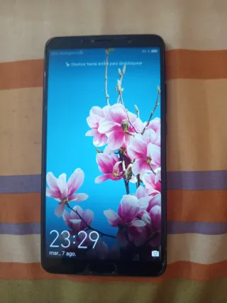 Huawei Negro con Pantalla Rota