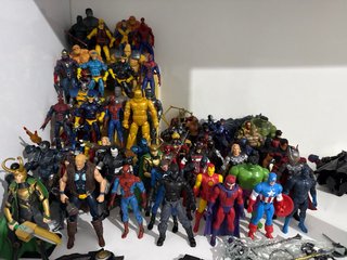 Colección Figuras Marvel y DC