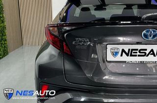 Toyota C-HR 2.0 Hybrid "Tokyo Edition"