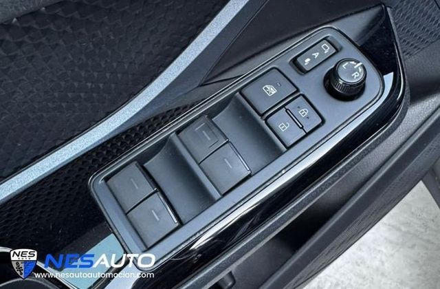 Volkswagen Golf 1.4 TSI R-LINE