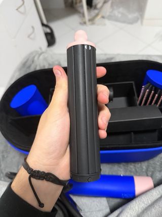 Dyson airwrap