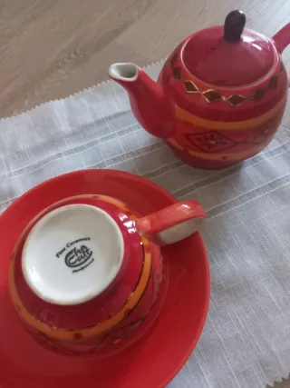 Set de tetera, taza y plato porcelana Rojo Dorado