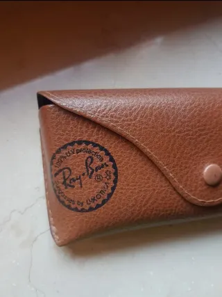 Occhiali da sole Ray-Ban a goccia argento