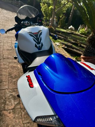 Suzuki GSX-R 750 k6