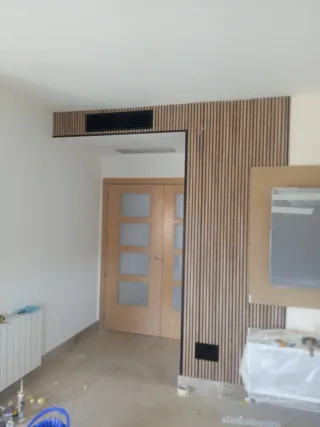 Montaje de muebles de cocina  Montaje de puertas