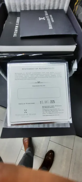 Reloj Bernhard H. Mayer Hombre Negro/Plata