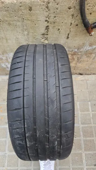 Neumáticos 245/35/19 michelín pilot sport 4 s
