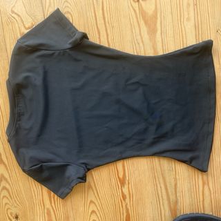 T-shirt Alo Yoga XS Preta