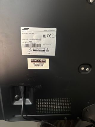 Televisor Samsung 70x39 cm