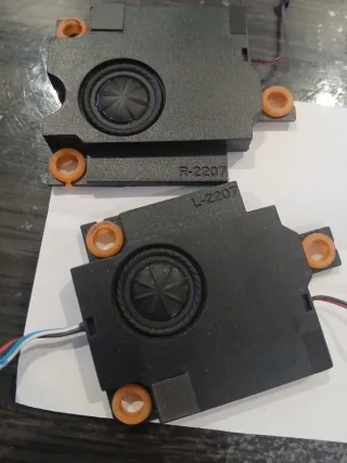 Altavoces Internos ASUS ROG G513