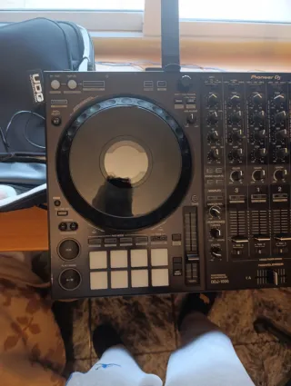 Pioneer DDJ-1000 pack
